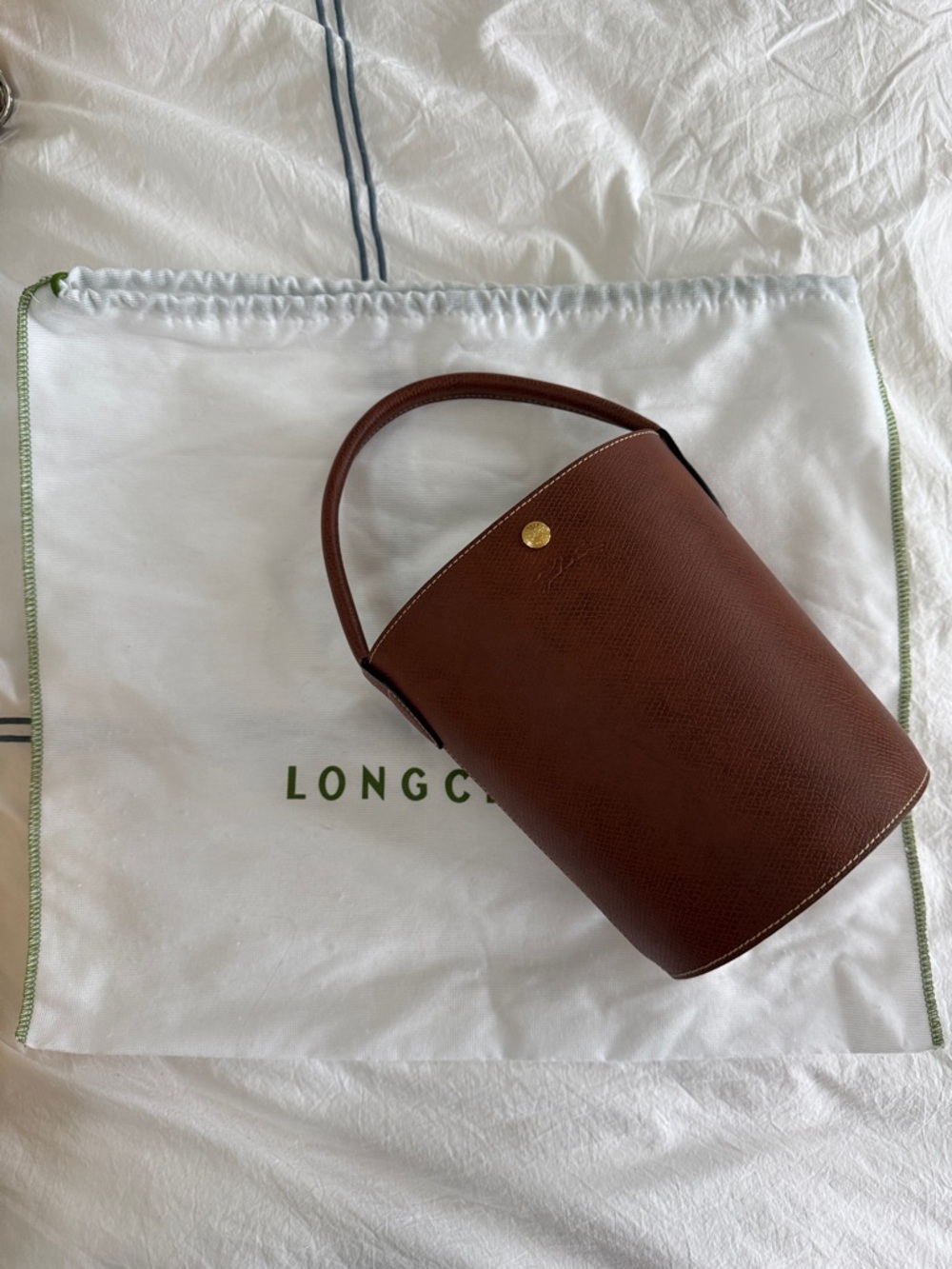 Longchamp ÉPURE S BUCKET BAG
Brown - Leather - Picture 5 of 5